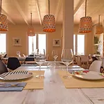 Wawa Hotel 3*