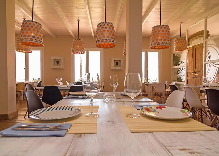 Wawa Tarifa Hotel 3*